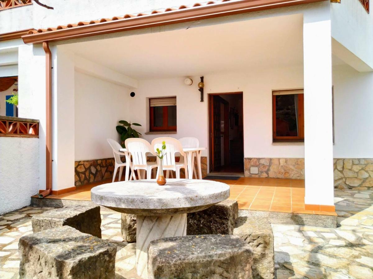 Vacay Apartamento Montgo, Agradable Jardin! En Costa Brava L'Escala! Экстерьер фото